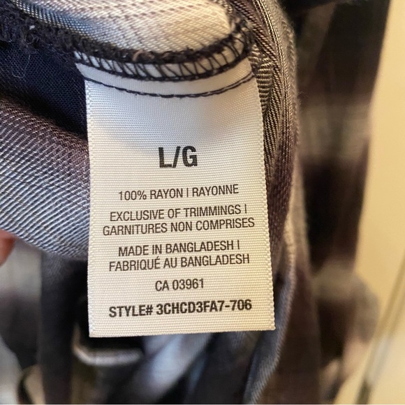 DH3 - Long sleeve plaid Top- XL - Picture 5 of 6